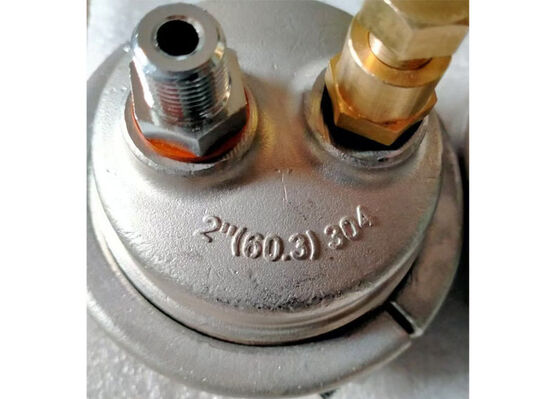 실리콘 링과 금속 폐쇄 시스템을 사용하여 폴리에틸렌 파이프에 대한 안전한 밀봉 솔루션을 제공하는 다용도 플라스틱 파이프 엔드 캡